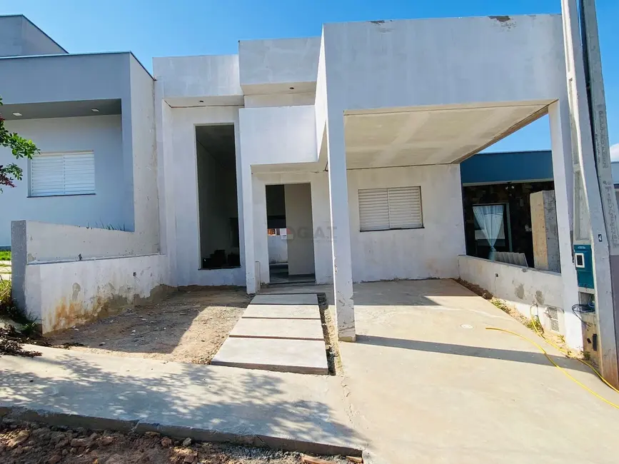 Foto 2 de Casa de Condomínio com 3 quartos à venda, 115m2 em Horto Florestal, Sorocaba - SP