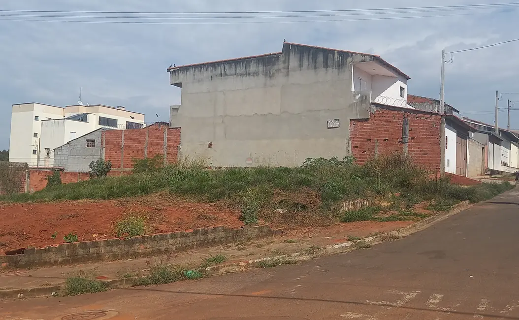 Terreno / Lote à venda, 150m2 em Jardim Santa Rosa, Sorocaba - SP - imagem 2 Foto 2 de Terreno / Lote à venda, 150m2 em Jardim Santa Rosa, Sorocaba - SP