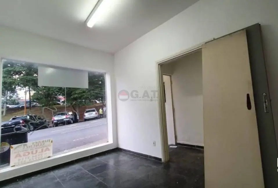 Sala Comercial para alugar, 100m2 em Centro, Sorocaba - SP - imagem 4 Foto 4 de Sala Comercial para alugar, 100m2 em Centro, Sorocaba - SP