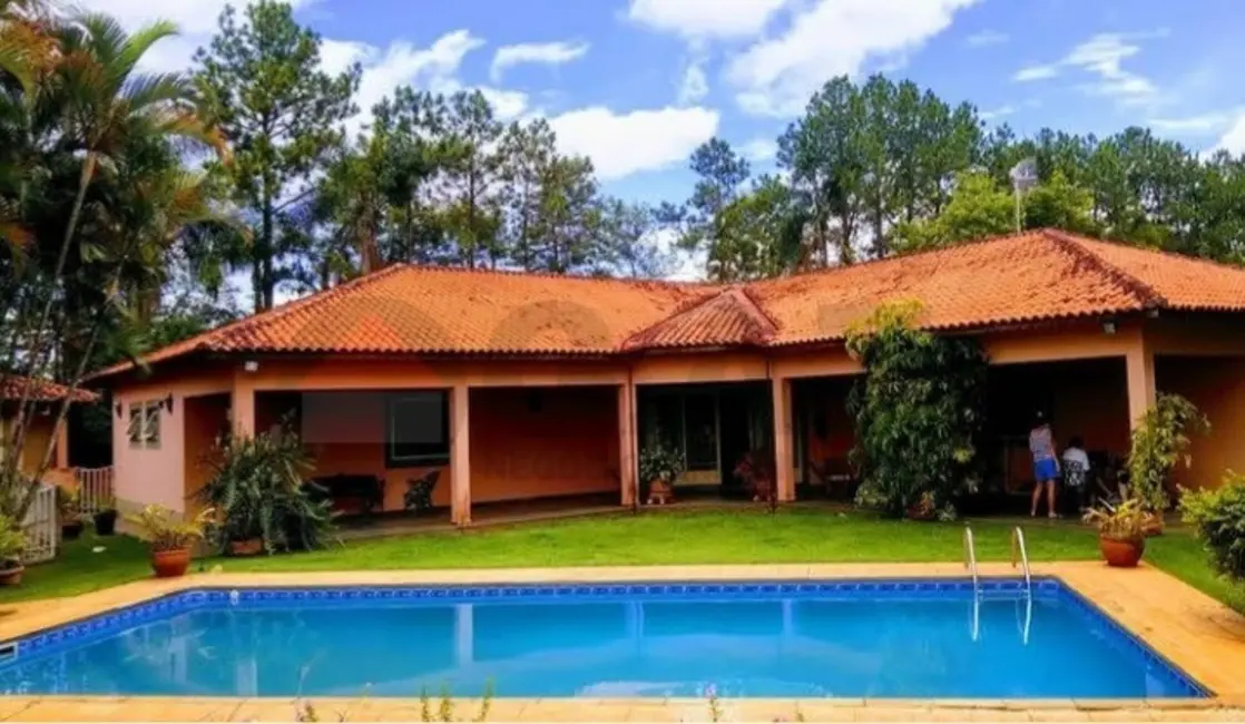 Chácara com 4 quartos à venda, 483m2 em Porto Feliz - SP - imagem 3 Foto 3 de Chácara com 4 quartos à venda, 483m2 em Porto Feliz - SP