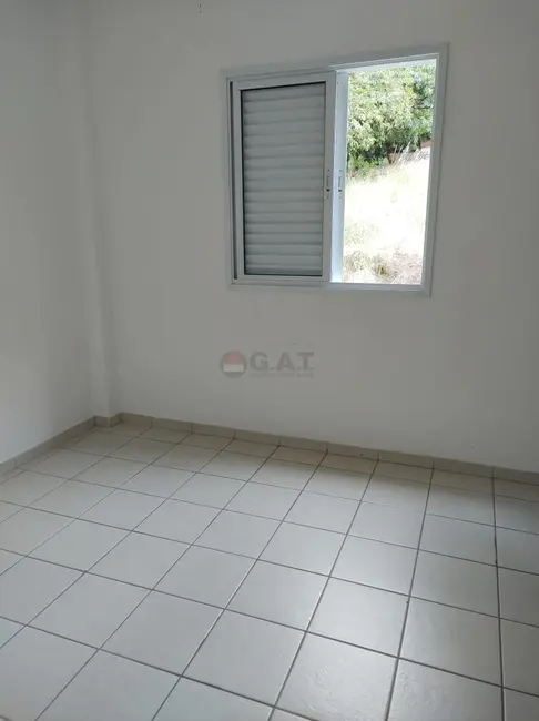 Foto 3 de Casa de Condomínio com 2 quartos à venda, 72m2 em Jardim Karolyne, Votorantim - SP
