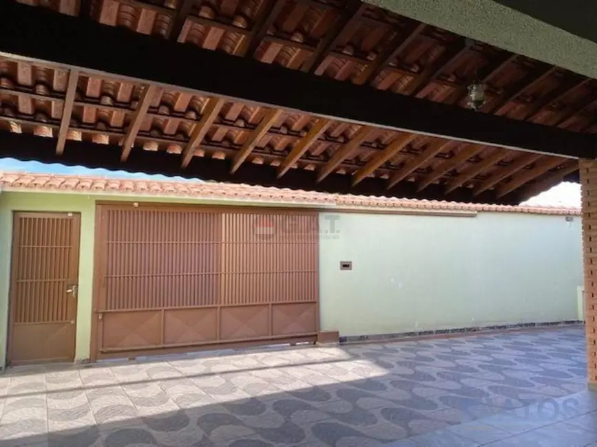 Casa com 3 quartos à venda, 216m2 em Jardim Simus, Sorocaba - SP - imagem 3 Foto 3 de Casa com 3 quartos à venda, 216m2 em Jardim Simus, Sorocaba - SP