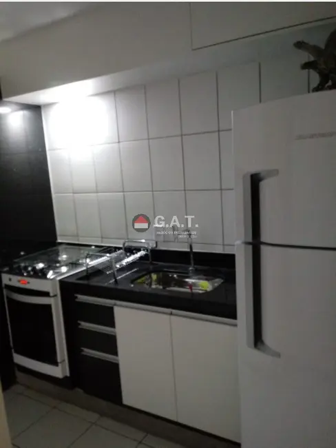 Foto 2 de Apartamento com 2 quartos à venda, 47m2 em Votorantim - SP