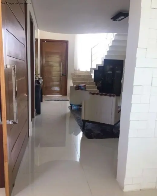 Foto 2 de Casa de Condomínio com 3 quartos para alugar, 506m2 em Aparecidinha, Sorocaba - SP