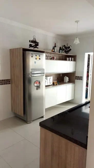 Foto 6 de Casa de Condomínio com 3 quartos à venda, 220m2 em Vossoroca, Votorantim - SP