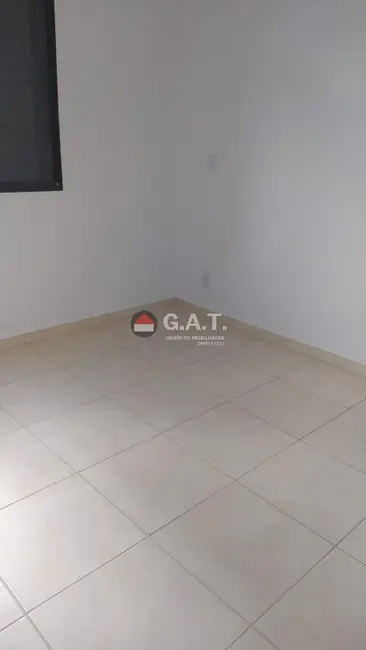 Foto 4 de Apartamento com 2 quartos à venda, 42m2 em Centro, Votorantim - SP