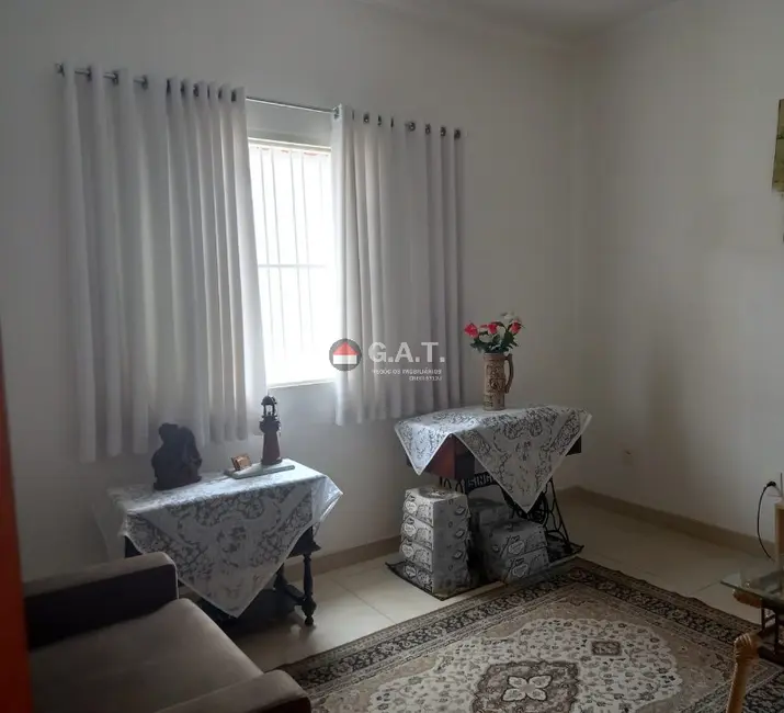 Casa com 3 quartos à venda, 155m2 em Centro, Sorocaba - SP - imagem 8 Foto 8 de Casa com 3 quartos à venda, 155m2 em Centro, Sorocaba - SP
