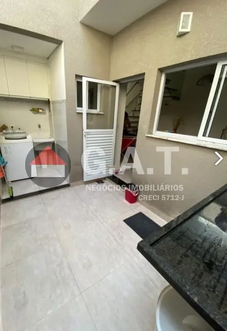 Casa de Condomínio com 2 quartos à venda, 65m2 em Chácaras Reunidas São Jorge, Sorocaba - SP - imagem 8 Foto 8 de Casa de Condomínio com 2 quartos à venda, 65m2 em Chácaras Reunidas São Jorge, Sorocaba - SP