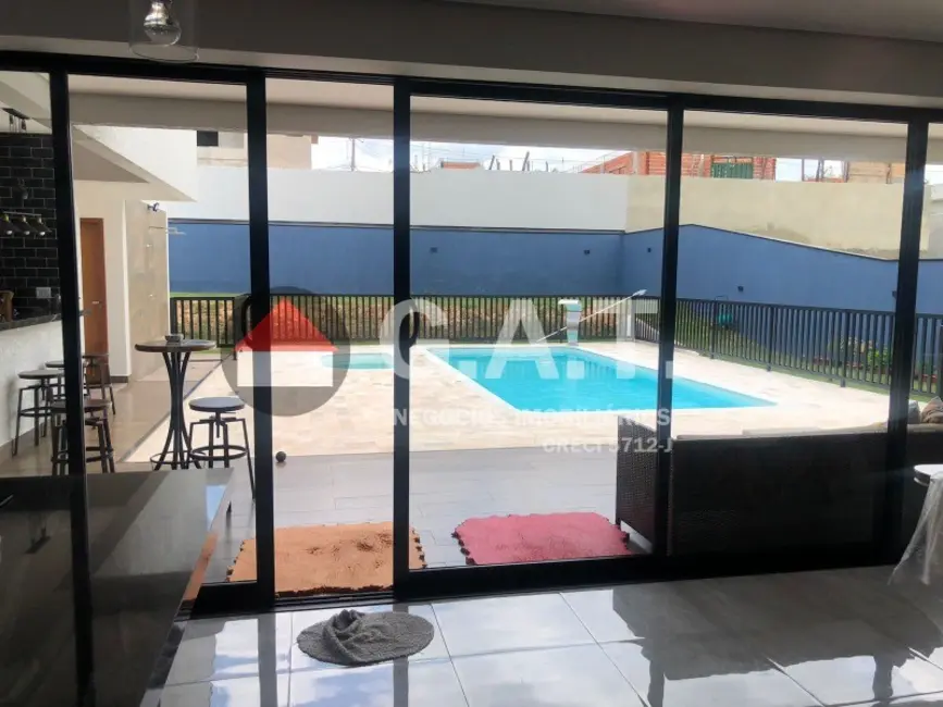 Foto 4 de Casa de Condomínio com 4 quartos à venda, 327m2 em Aracoiaba Da Serra - SP