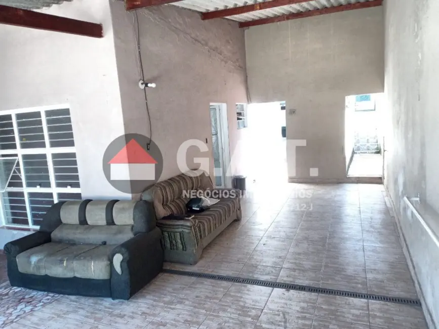 Foto 2 de Casa com 2 quartos à venda, 90m2 em Jardim dos Estados, Sorocaba - SP