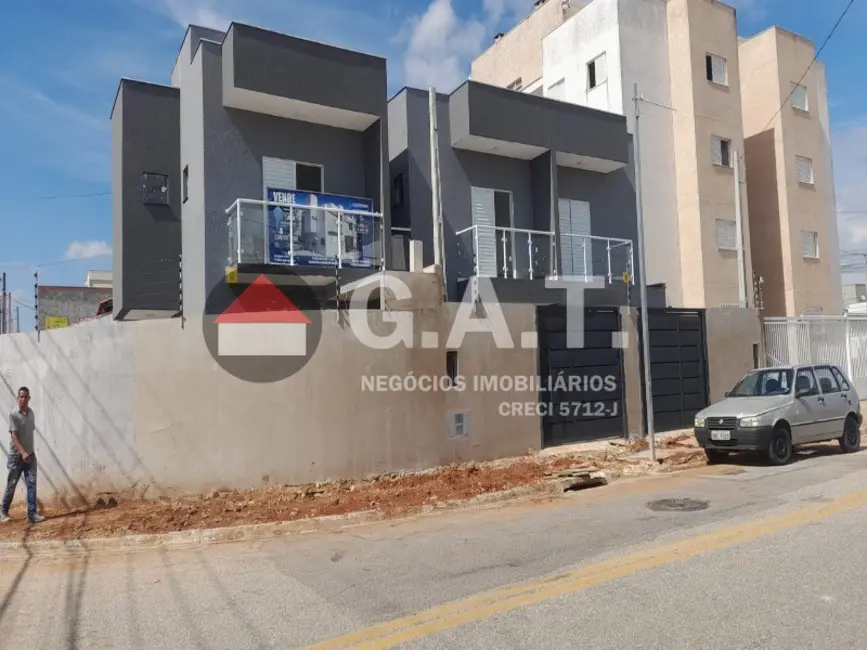 Casa com 2 quartos à venda, 74m2 em Wanel Ville, Sorocaba - SP - imagem 3 Foto 3 de Casa com 2 quartos à venda, 74m2 em Wanel Ville, Sorocaba - SP