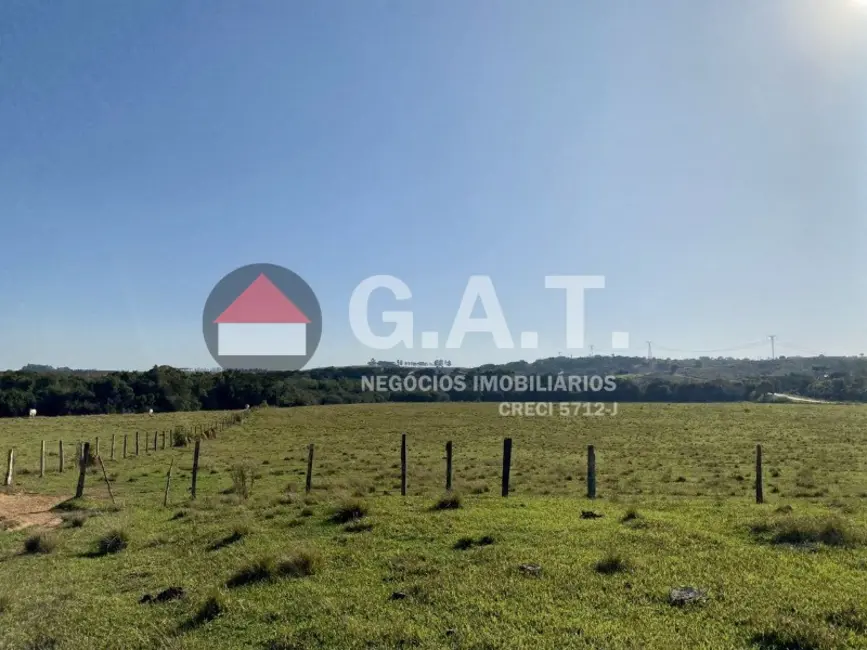 Foto 4 de Terreno / Lote à venda, 325025m2 em Aracoiaba Da Serra - SP