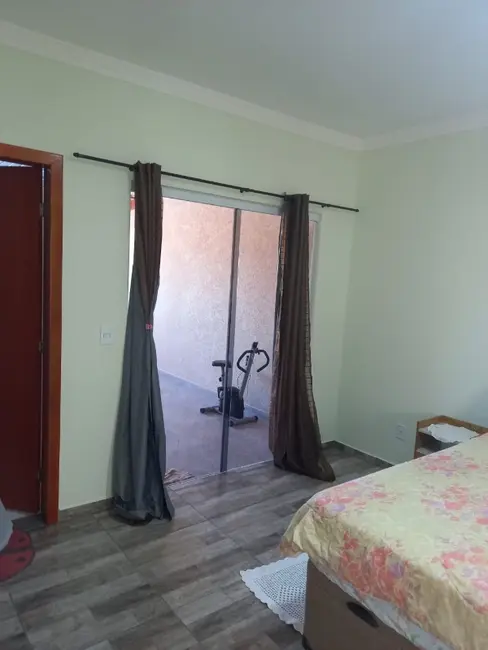Foto 3 de Casa com 2 quartos à venda, 160m2 em Lopes de Oliveira, Sorocaba - SP