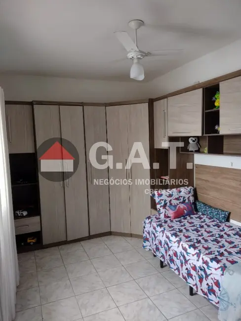 Casa com 3 quartos à venda, 175m2 em Jardim Ipanema, Sorocaba - SP - imagem 7 Foto 7 de Casa com 3 quartos à venda, 175m2 em Jardim Ipanema, Sorocaba - SP