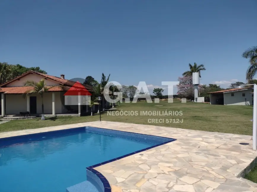 Foto 4 de Sítio / Rancho com 4 quartos à venda, 780m2 em Aracoiaba Da Serra - SP