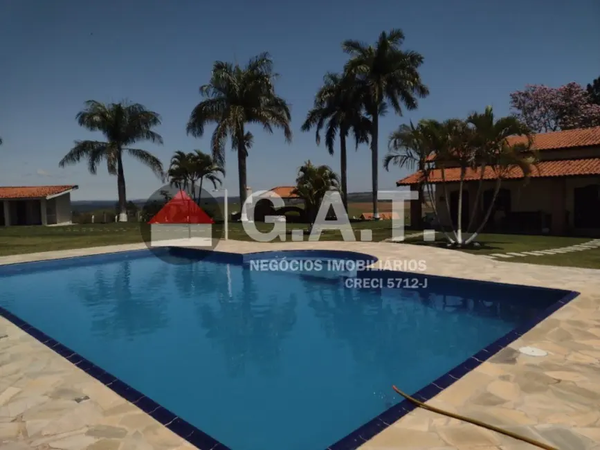 Foto 1 de Sítio / Rancho com 4 quartos à venda, 780m2 em Aracoiaba Da Serra - SP