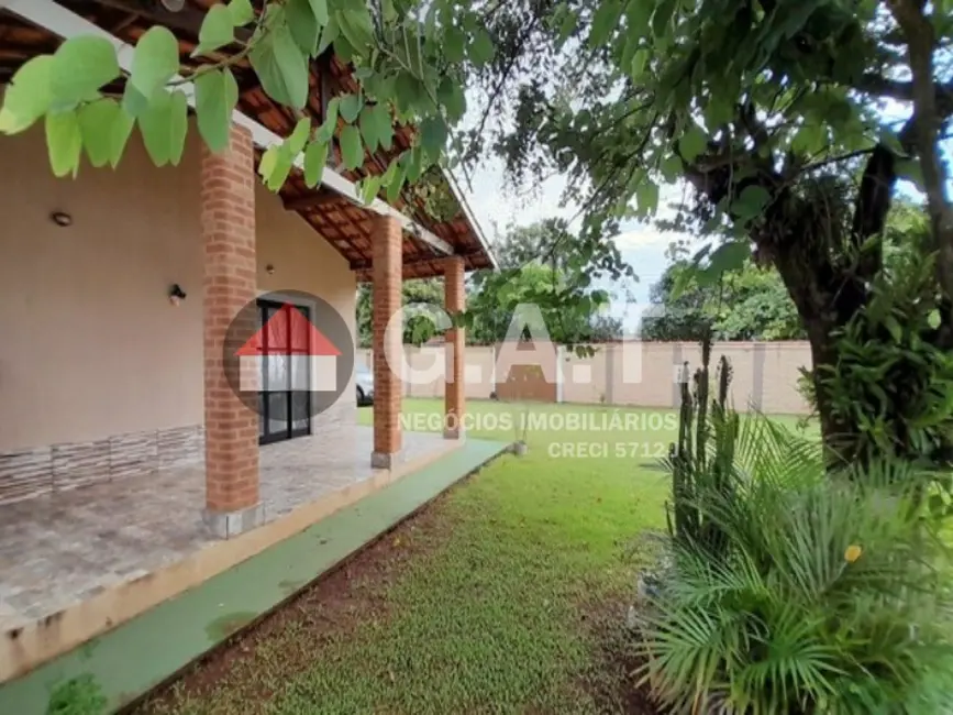 Foto 1 de Chácara com 2 quartos à venda, 175m2 em Aracoiaba Da Serra - SP