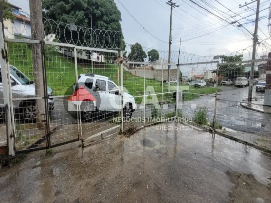 Sala Comercial para alugar, 200m2 em Vila Barão, Sorocaba - SP - imagem 8 Foto 8 de Sala Comercial para alugar, 200m2 em Vila Barão, Sorocaba - SP