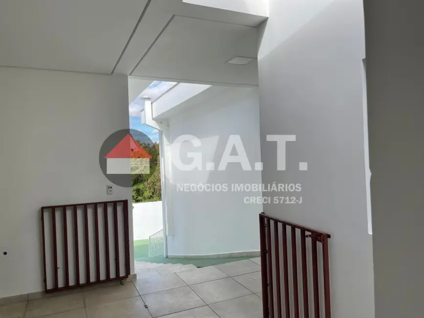 Casa com 3 quartos à venda, 350m2 em Jardim Santa Rosália, Sorocaba - SP - imagem 4 Foto 4 de Casa com 3 quartos à venda, 350m2 em Jardim Santa Rosália, Sorocaba - SP