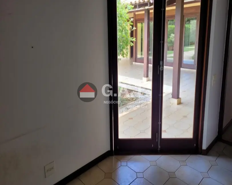 Foto 5 de Casa de Condomínio com 4 quartos à venda, 401m2 em Aracoiaba Da Serra - SP