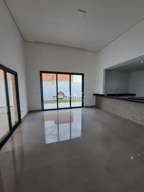 Foto 1 de Casa de Condomínio com 3 quartos à venda, 238m2 em Salto De Pirapora - SP