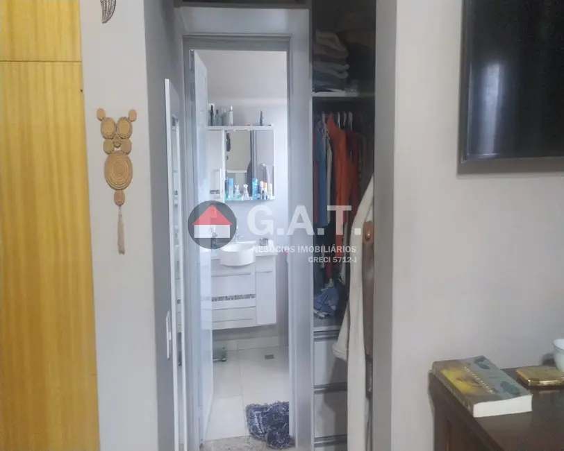 Chácara com 2 quartos à venda, 350m2 em Aluminio - SP - imagem 3 Foto 3 de Chácara com 2 quartos à venda, 350m2 em Aluminio - SP