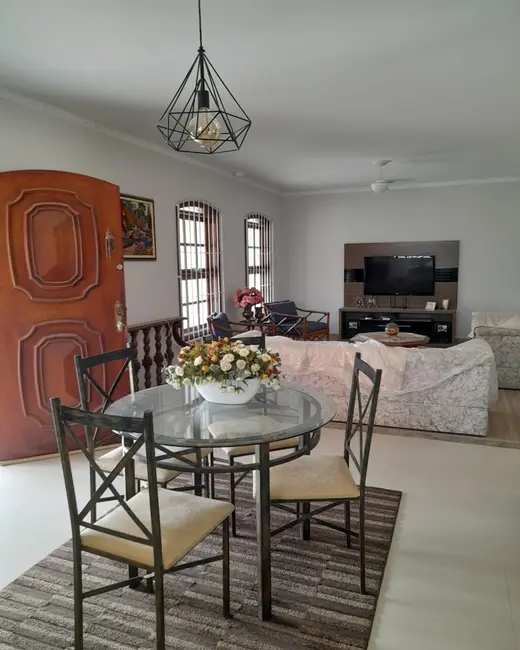 Foto 1 de Chácara com 3 quartos à venda, 300m2 em Aracoiaba Da Serra - SP