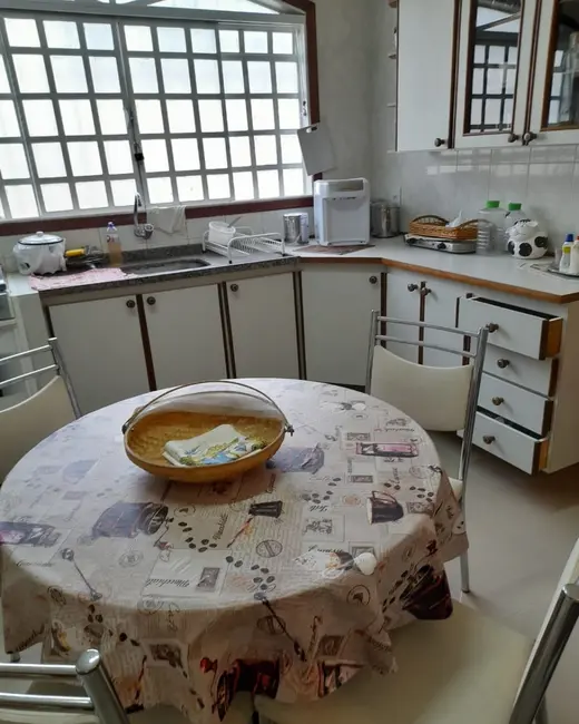 Foto 2 de Chácara com 3 quartos à venda, 300m2 em Aracoiaba Da Serra - SP