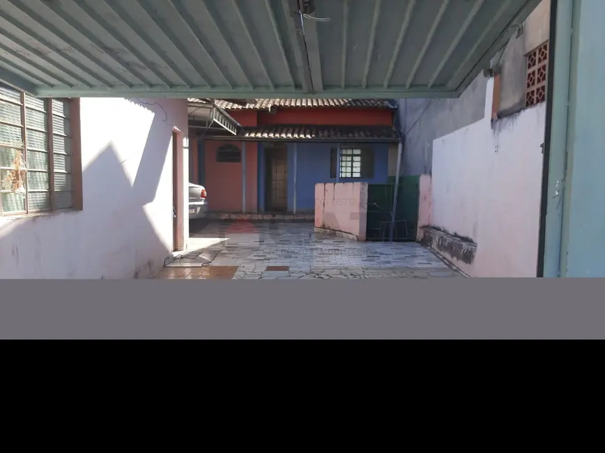 Foto 2 de Casa com 4 quartos à venda, 250m2 em Jardim São Marcos, Sorocaba - SP