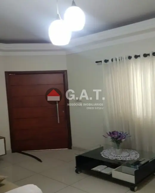 Casa com 3 quartos à venda, 144m2 em Jardim Prestes de Barros, Sorocaba - SP - imagem 5 Foto 5 de Casa com 3 quartos à venda, 144m2 em Jardim Prestes de Barros, Sorocaba - SP