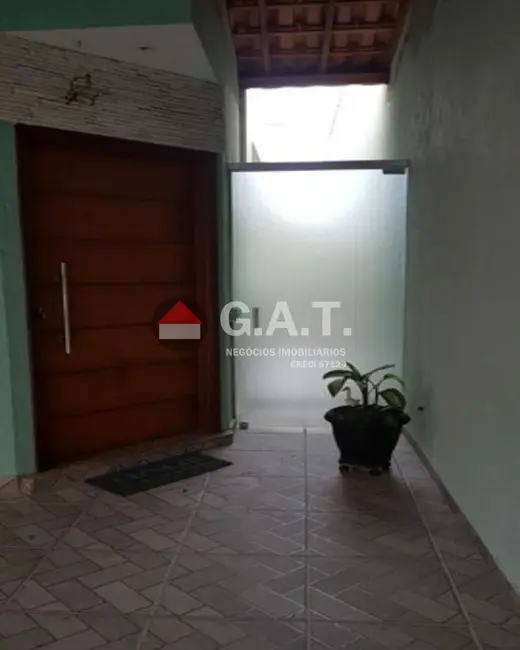 Casa com 3 quartos à venda, 144m2 em Jardim Prestes de Barros, Sorocaba - SP - imagem 3 Foto 3 de Casa com 3 quartos à venda, 144m2 em Jardim Prestes de Barros, Sorocaba - SP