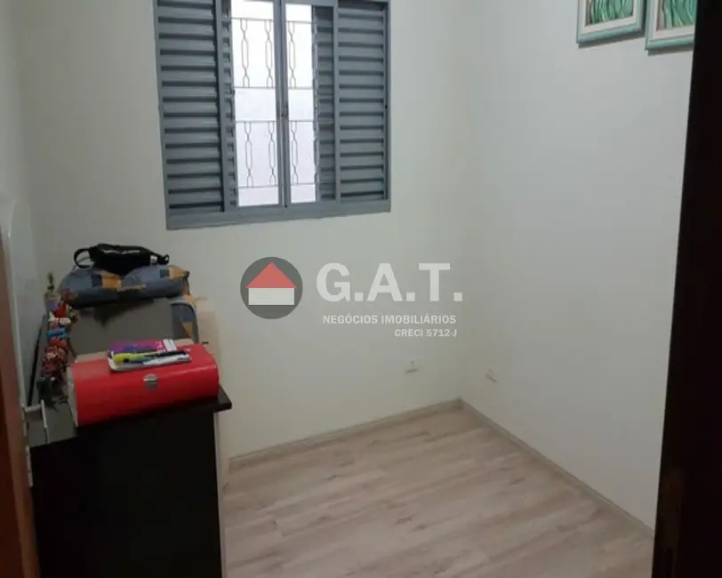 Casa com 3 quartos à venda, 144m2 em Jardim Prestes de Barros, Sorocaba - SP - imagem 6 Foto 6 de Casa com 3 quartos à venda, 144m2 em Jardim Prestes de Barros, Sorocaba - SP
