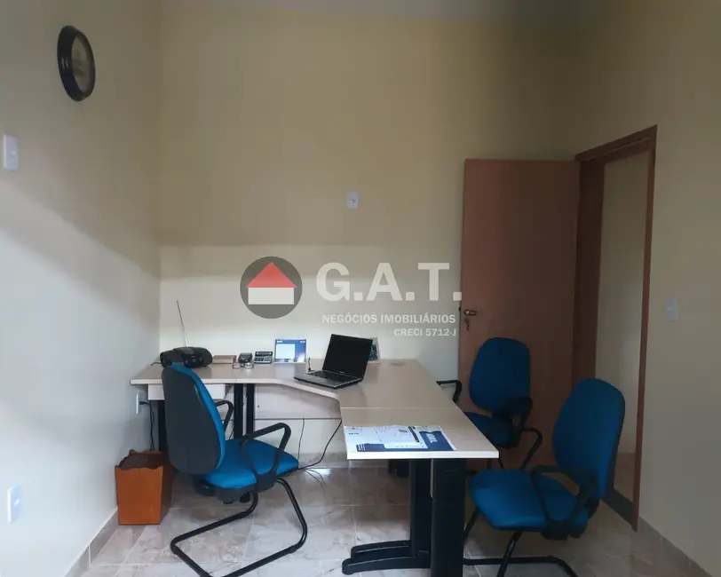 Armazém / Galpão para alugar, 300m2 em Jardim Vera Cruz, Sorocaba - SP - imagem 8 Foto 8 de Armazém / Galpão para alugar, 300m2 em Jardim Vera Cruz, Sorocaba - SP