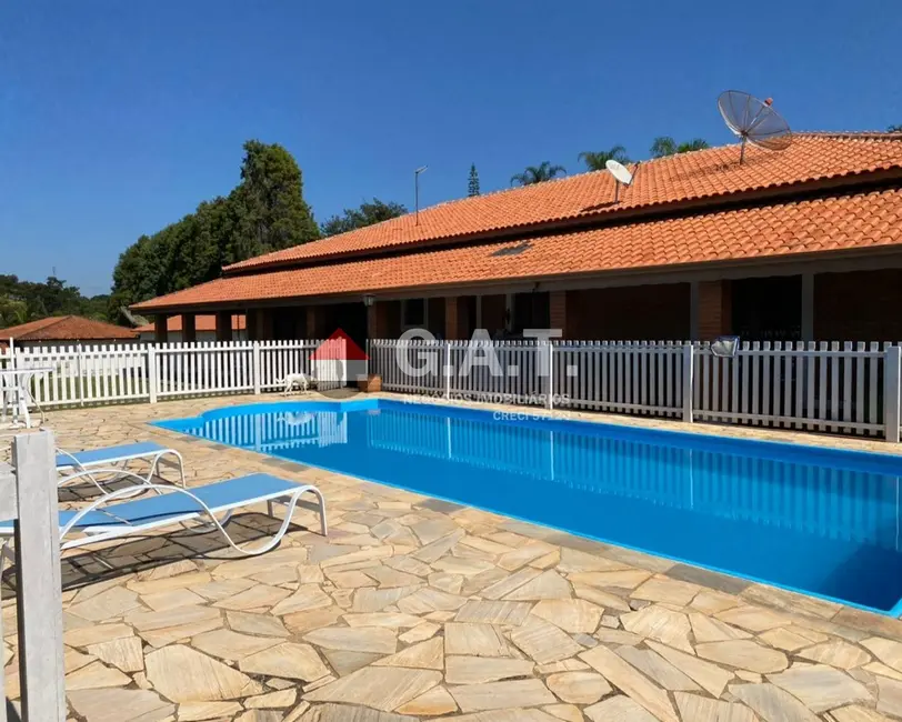 Foto 1 de Chácara com 4 quartos à venda, 377m2 em Boituva - SP