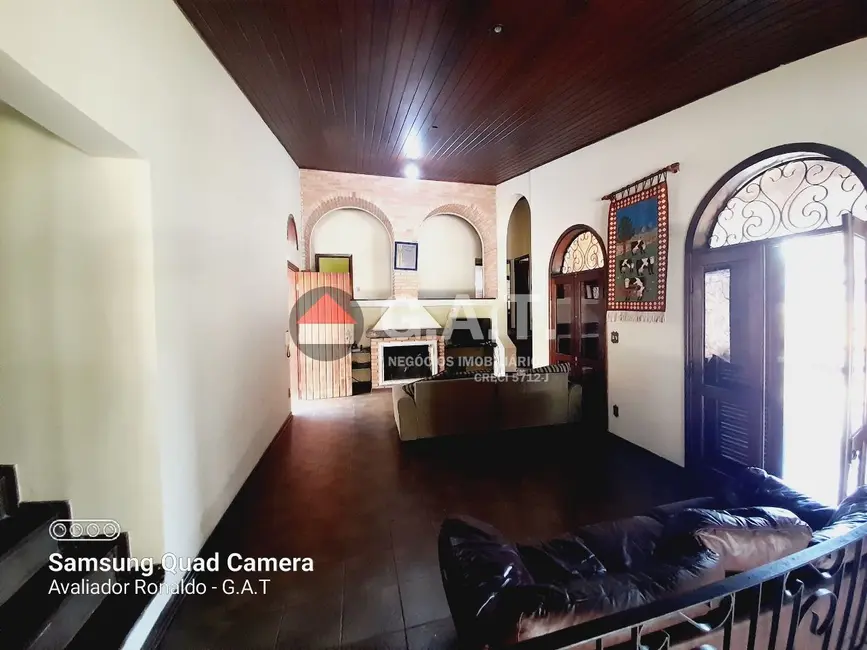 Foto 7 de Chácara com 4 quartos para alugar, 612m2 em Chácaras Leão, Votorantim - SP