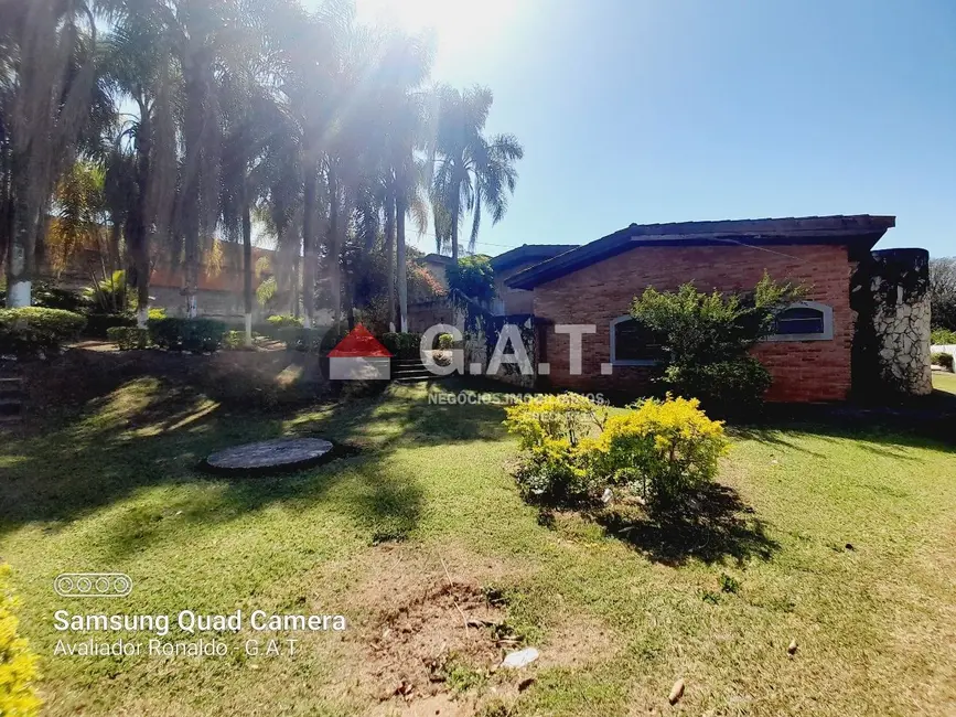 Foto 1 de Chácara com 4 quartos para alugar, 612m2 em Chácaras Leão, Votorantim - SP