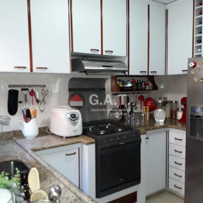 Casa com 3 quartos à venda, 180m2 em Centro, Sorocaba - SP - imagem 7 Foto 7 de Casa com 3 quartos à venda, 180m2 em Centro, Sorocaba - SP