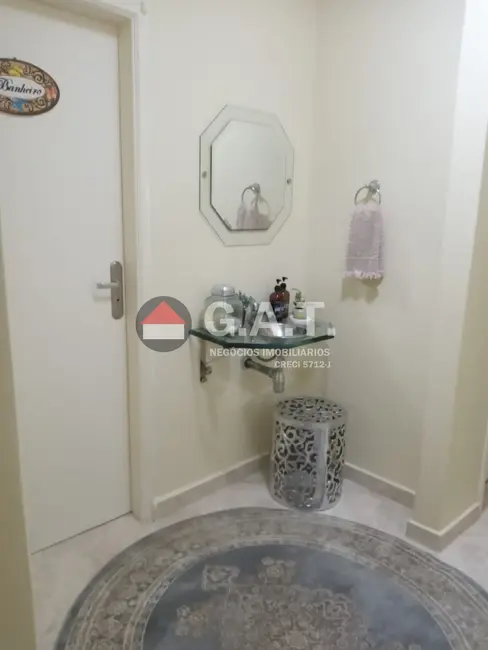 Casa com 3 quartos à venda, 180m2 em Centro, Sorocaba - SP - imagem 8 Foto 8 de Casa com 3 quartos à venda, 180m2 em Centro, Sorocaba - SP