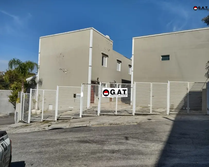 Foto 1 de Casa de Condomínio com 2 quartos à venda, 73m2 em Jardim Karolyne, Votorantim - SP