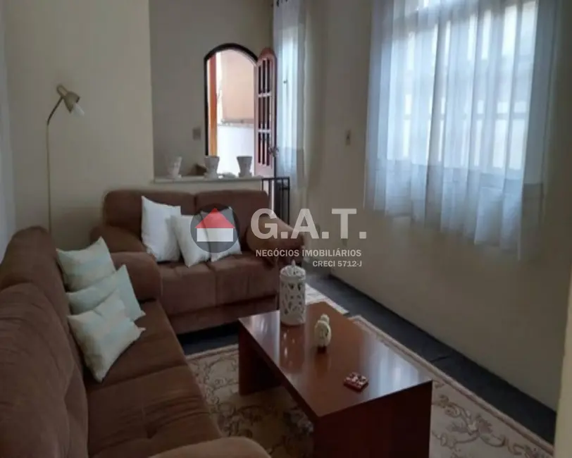 Foto 3 de Casa com 4 quartos à venda, 180m2 em Vila Hortência, Sorocaba - SP