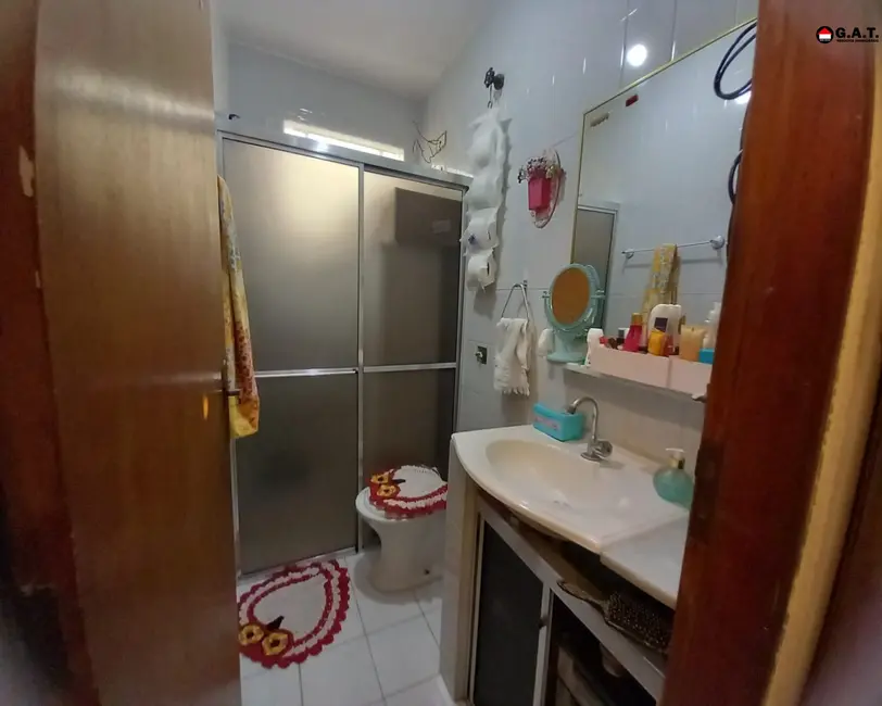 Casa com 2 quartos à venda, 145m2 em Parque São Bento, Sorocaba - SP - imagem 6 Foto 6 de Casa com 2 quartos à venda, 145m2 em Parque São Bento, Sorocaba - SP