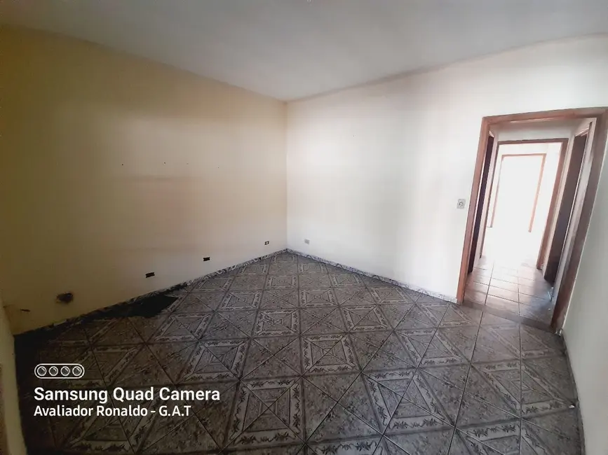 Casa com 5 quartos à venda, 490m2 em Parque das Laranjeiras, Sorocaba - SP - imagem 3 Foto 3 de Casa com 5 quartos à venda, 490m2 em Parque das Laranjeiras, Sorocaba - SP