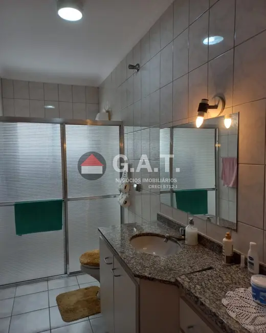 Casa com 3 quartos à venda, 165m2 em Jardim São Paulo, Sorocaba - SP - imagem 3 Foto 3 de Casa com 3 quartos à venda, 165m2 em Jardim São Paulo, Sorocaba - SP