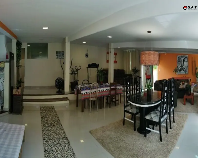 Foto 3 de Chácara com 4 quartos à venda, 400m2 em Aracoiaba Da Serra - SP