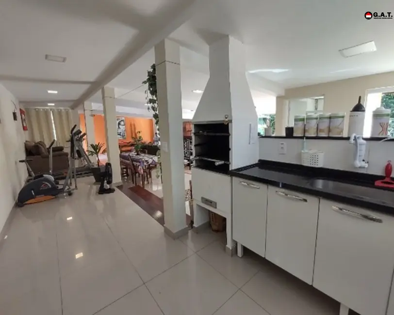 Foto 6 de Chácara com 4 quartos à venda, 400m2 em Aracoiaba Da Serra - SP