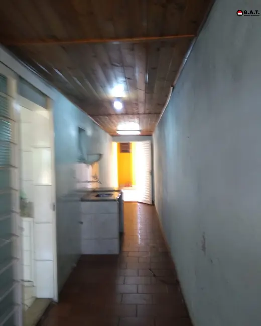 Casa com 2 quartos à venda, 165m2 em Jardim Maria Eugênia, Sorocaba - SP - imagem 2 Foto 2 de Casa com 2 quartos à venda, 165m2 em Jardim Maria Eugênia, Sorocaba - SP