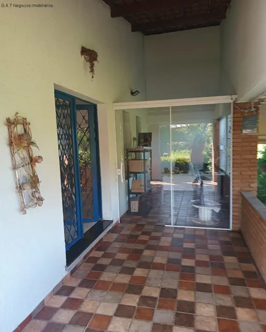 Casa de Condomínio com 3 quartos à venda, 370m2 em Aracoiaba Da Serra - SP - imagem 4 Foto 4 de Casa de Condomínio com 3 quartos à venda, 370m2 em Aracoiaba Da Serra - SP
