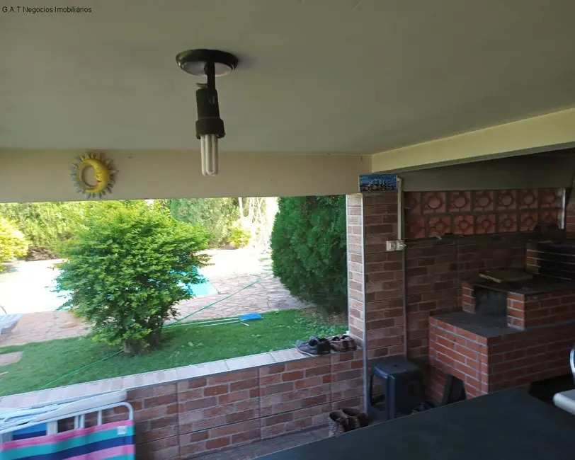 Casa de Condomínio com 3 quartos à venda, 370m2 em Aracoiaba Da Serra - SP - imagem 8 Foto 8 de Casa de Condomínio com 3 quartos à venda, 370m2 em Aracoiaba Da Serra - SP