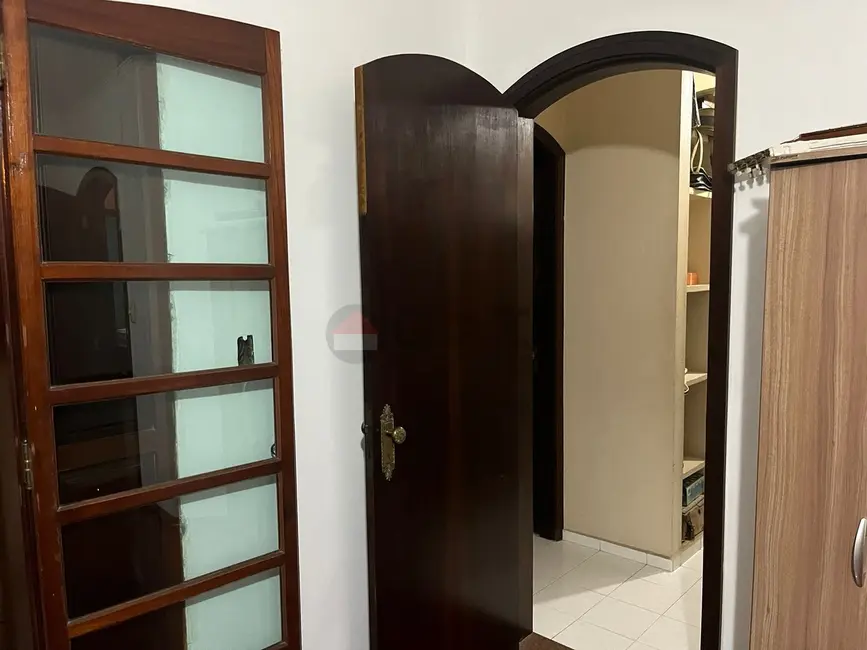Foto 7 de Casa com 3 quartos à venda, 271m2 em Jardim Astro, Sorocaba - SP