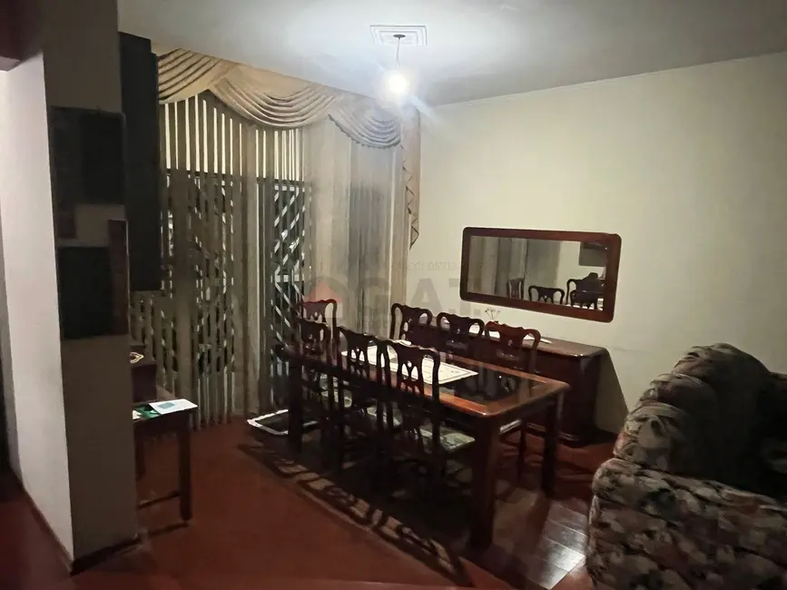 Foto 2 de Casa com 3 quartos à venda, 271m2 em Jardim Astro, Sorocaba - SP